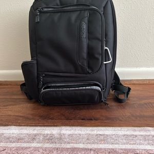 eBags Professional Slim backpack